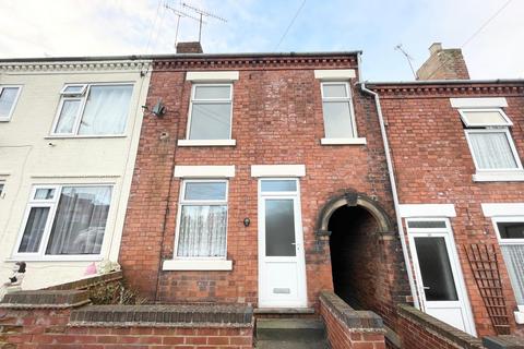 3 bedroom terraced house to rent, Nelson Street, Heanor, Derby, DE75