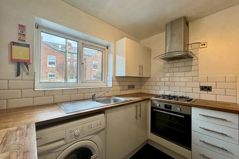 2 bedroom flat to rent, Central Road, Didsbury, Manchester, M20