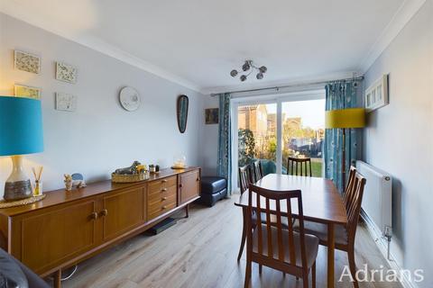 7 Arnold Way, Chelmsford, CM2 8PA