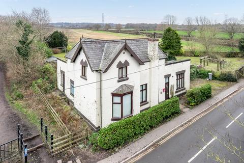 4 bedroom detached house for sale, Station Road, Dunham Massey, WA14