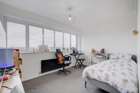 7 Ferney Hill Avenue, Redditch, B97 4RU