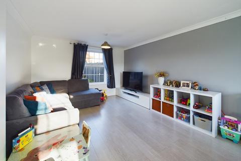 67 Fairfields, Thetford, IP24 1JN