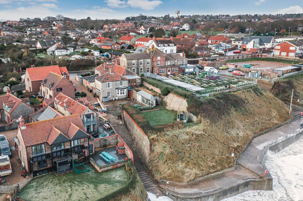 Mundesley 4 bed semidetached house for sale £899,950