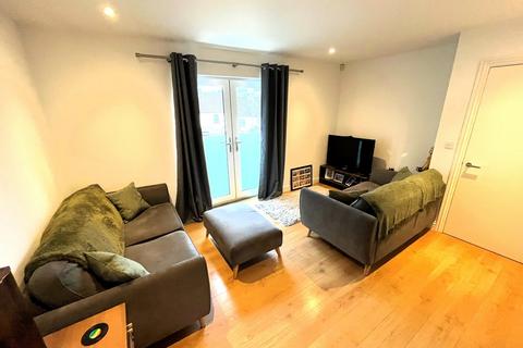 1 bedroom apartment for sale, Hillbury Road, Whyteleafe