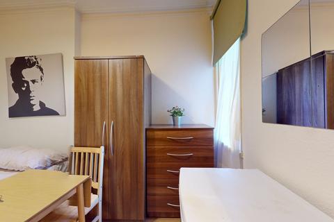 Flat share to rent, Anson Road