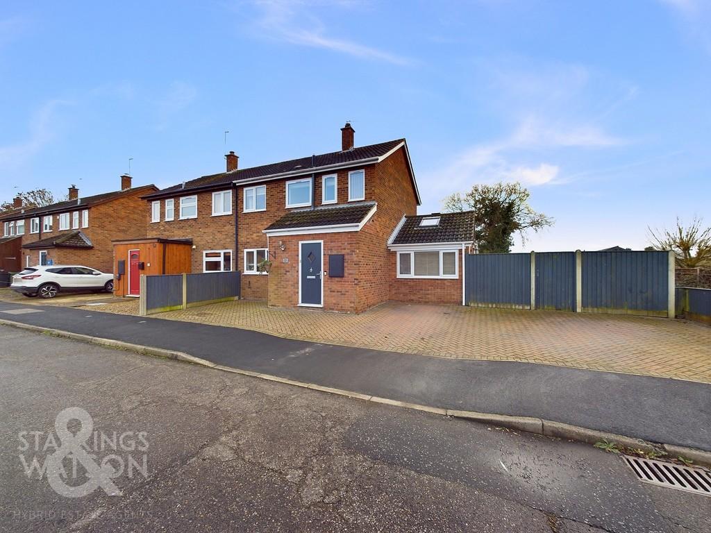 Millside, Hales, Norwich 3 bed semidetached house for sale £300,000