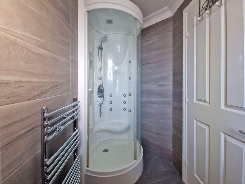 Ensuite 2
