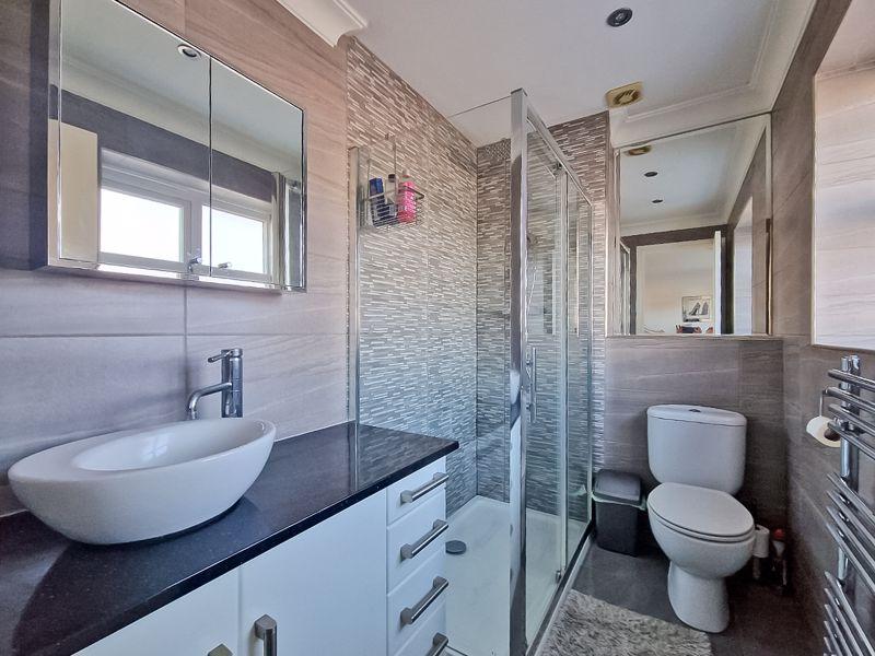En suite 1