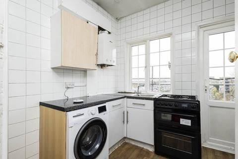 3 bedroom flat to rent, 279c Finchley Road, London, NW3