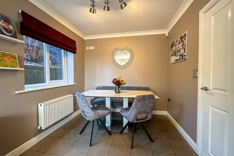 14 Lyndale Close, Leek, ST13 5AQ