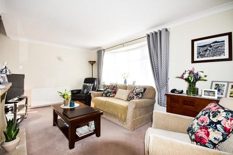 17 Giles Road, Lichfield, WS13 7JU