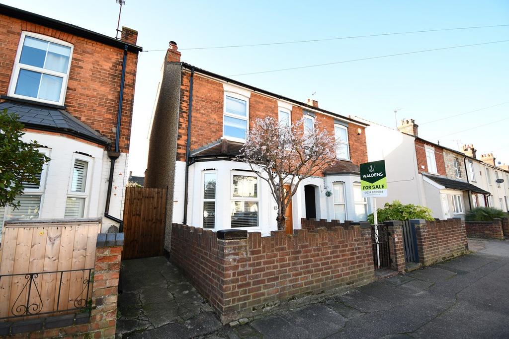 Beatrice Street, Kempston, Bedford, MK42 2 bed semidetached house for