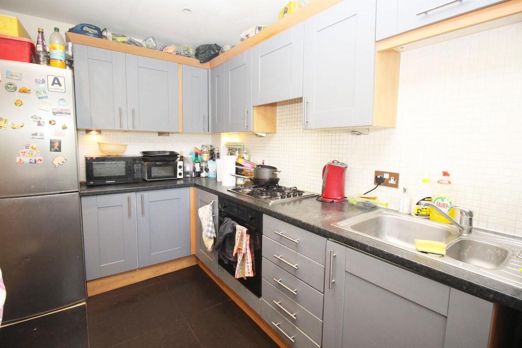 Knebworth Gate, Stevenage, SG2 8DF 6 bed semidetached house for sale £575,000