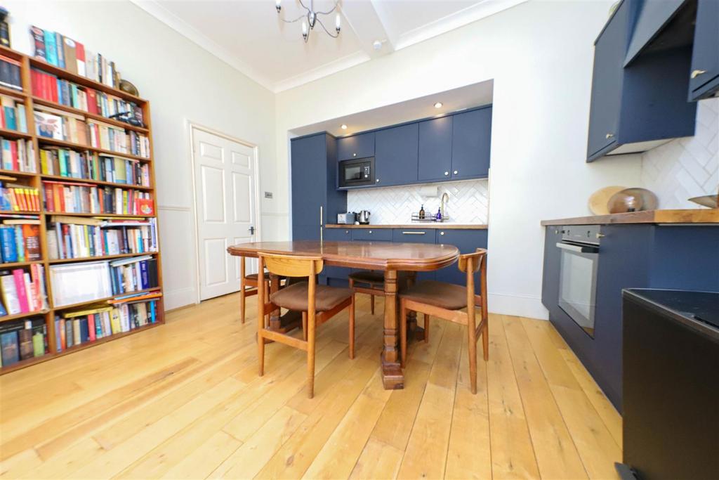 Nicholas james brunswick place kitchen 3.jpg