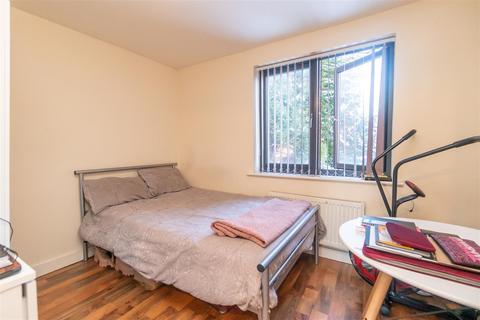 2 bedroom apartment to rent, Portland Road, Arboretum, Nottingham