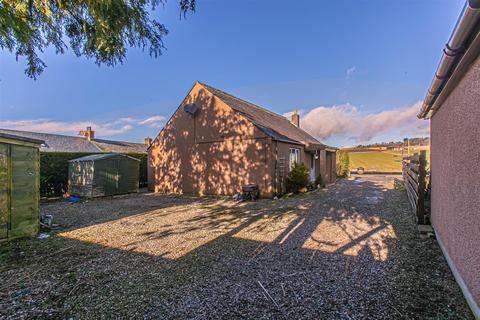 15a Forfar Road, Maryton, Kirriemuir, DD8 5PT