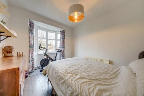 2 bedroom flat for sale, Hither Green Lane, Hither Green , London, SE13