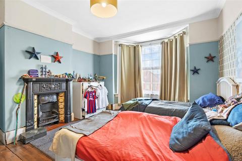 4 bedroom semi-detached house for sale - Lansdowne Road, Worcester