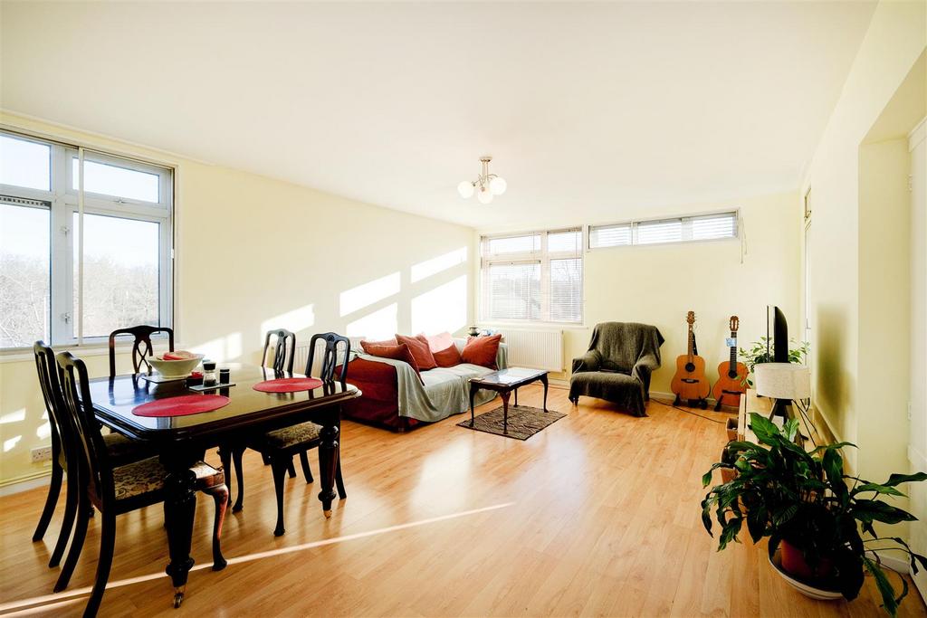 345 Snakes lane East-1.jpg