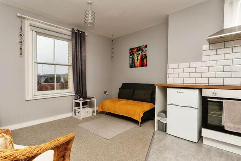 1 bedroom apartment for sale, Temple Street, Llandrindod Wells