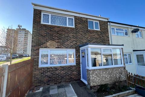 3 bedroom house for sale, Sailmakers Court, Shipwrights Avenue, Chatham
