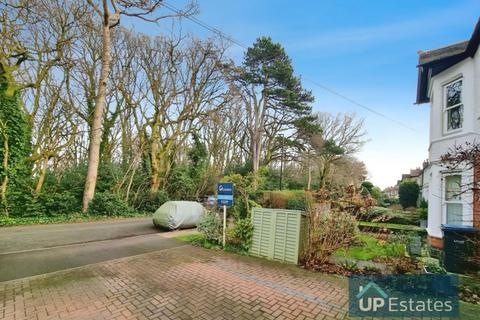 59 Guphill Avenue, Coventry, CV5 8BA
