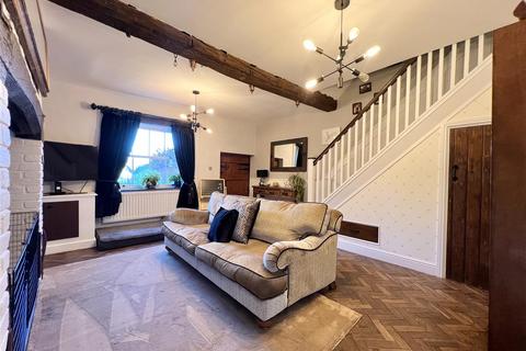 Sebright Cottage Blakeshall, Wolverley, Kidderminster, DY11 5XW