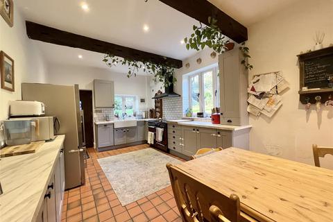 Sebright Cottage Blakeshall, Wolverley, Kidderminster, DY11 5XW