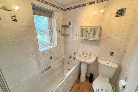 26 Chapel Close, Clowne, Chesterfield, S43 4PB