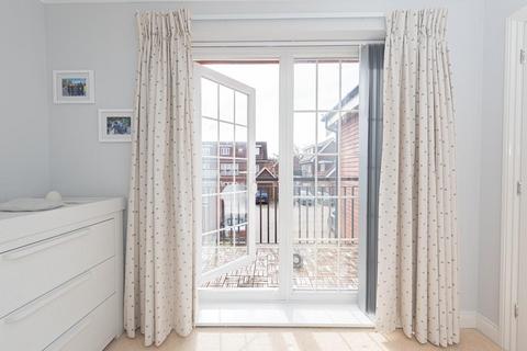 3, Marguerite Court Ottways Lane, Ashtead, KT21 2FL