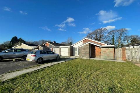 3 bedroom detached bungalow for sale, Glan Morfa, Ferryside