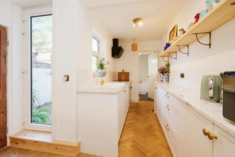 8 Ash Street, York, YO26 4UR