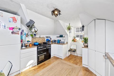 3 bedroom apartment for sale, First Avenue, Hove