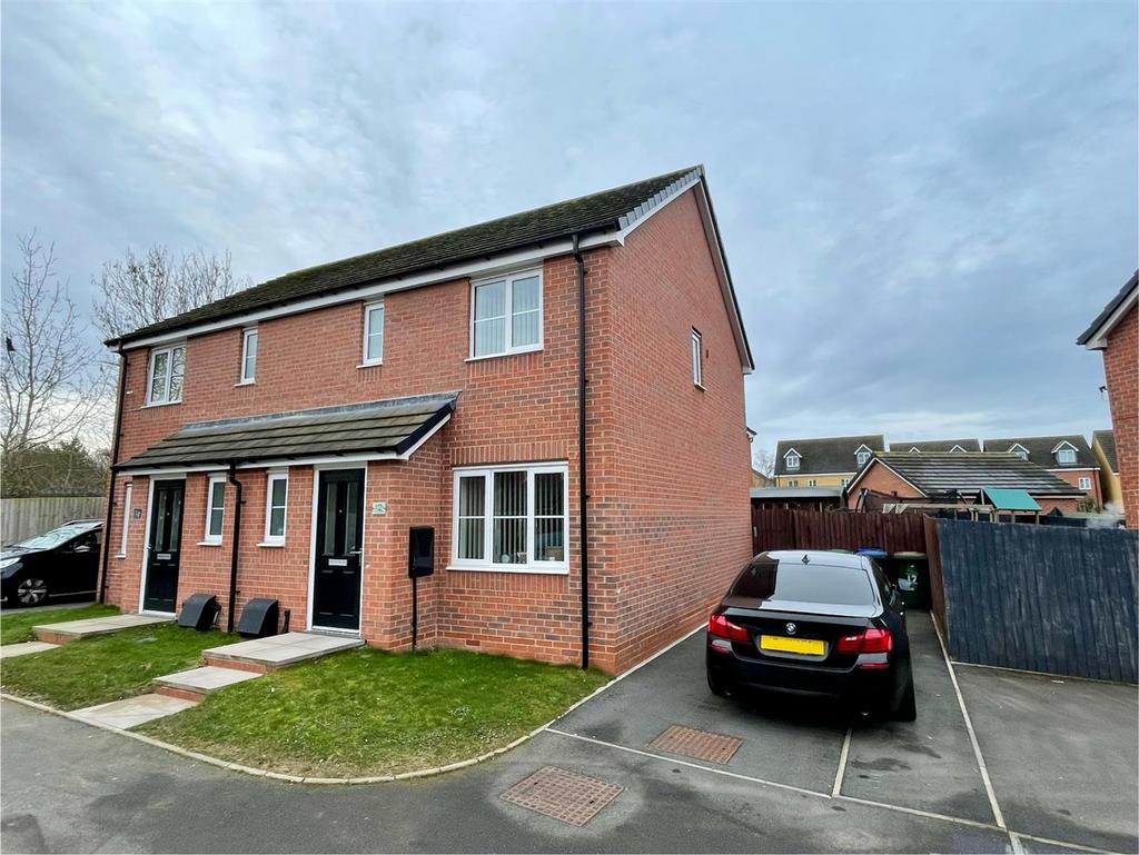 John Brooks Gardens, Holbrooks, Coventry 3 bed semidetached house for