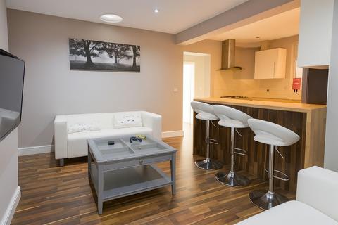 Nottingham NG7
