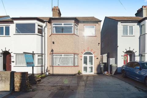 3 bedroom semi-detached house for sale, Wentworth Road, Southend-on-sea, SS2