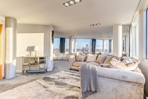 3 bedroom penthouse for sale, Strand Street, Liverpool, L1