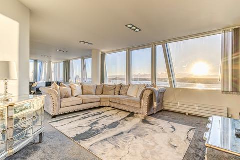 3 bedroom penthouse for sale, Strand Street, Liverpool, L1