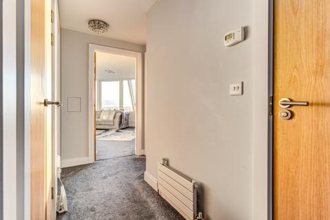 3 bedroom penthouse for sale, Strand Street, Liverpool, L1