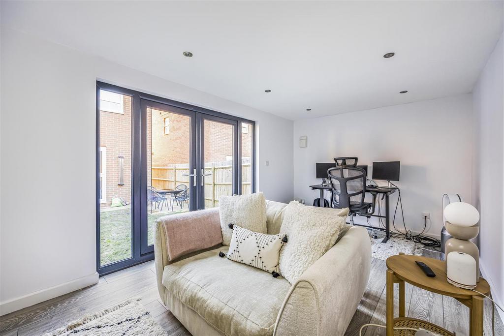 12 Chalk Dock Avenue, Bedhampton-Portico Marketing-