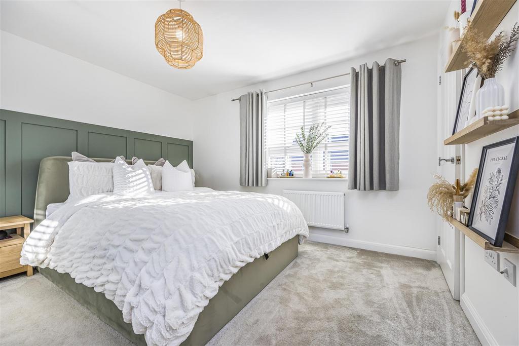 12 Chalk Dock Avenue, Bedhampton-Portico Marketing-