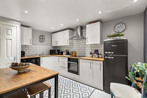 2b Bournemouth Road, Folkestone, CT19 5BA