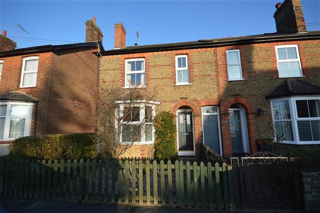 Cressing Road, Braintree, CM7 3 bed terraced house for sale £300,000