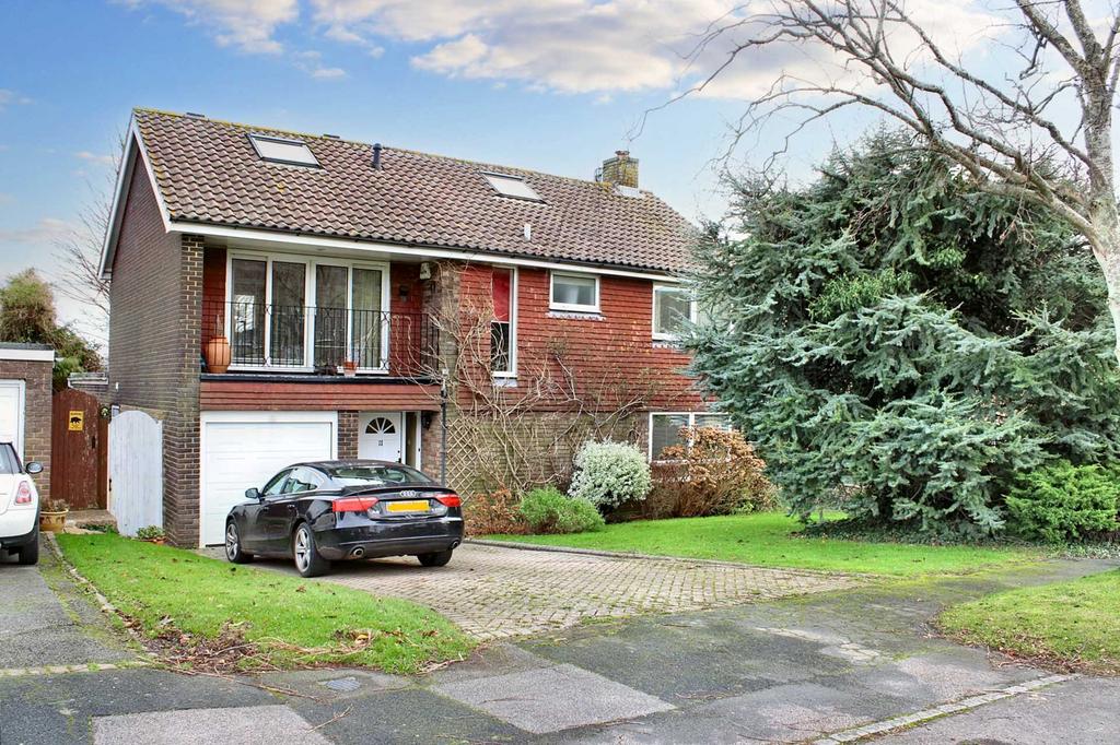 Monckton Way, Lewes 4 bed detached house for sale £799,950