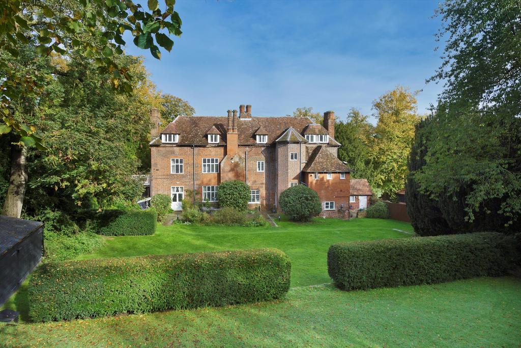 Claydon, Ipswich, Suffolk, IP6 7 bed detached house for sale £1,450,000