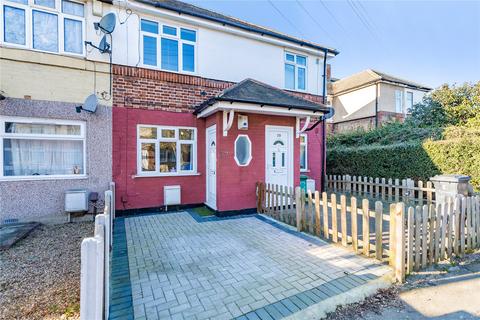 37 Grantham Gardens, Romford, RM6 6HH