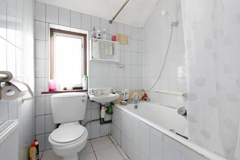 82 Stanhope Road, Greenford, UB6 9DY
