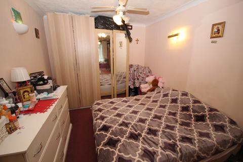 3 bedroom semi-detached house for sale, Cullington Close, Harrow, Middlesex HA3