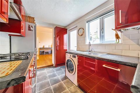 118 Manor Road, Guildford, GU2 9NR