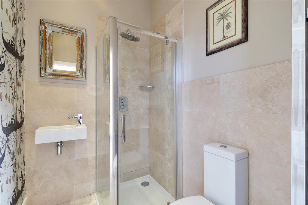 En Suite Shower Room